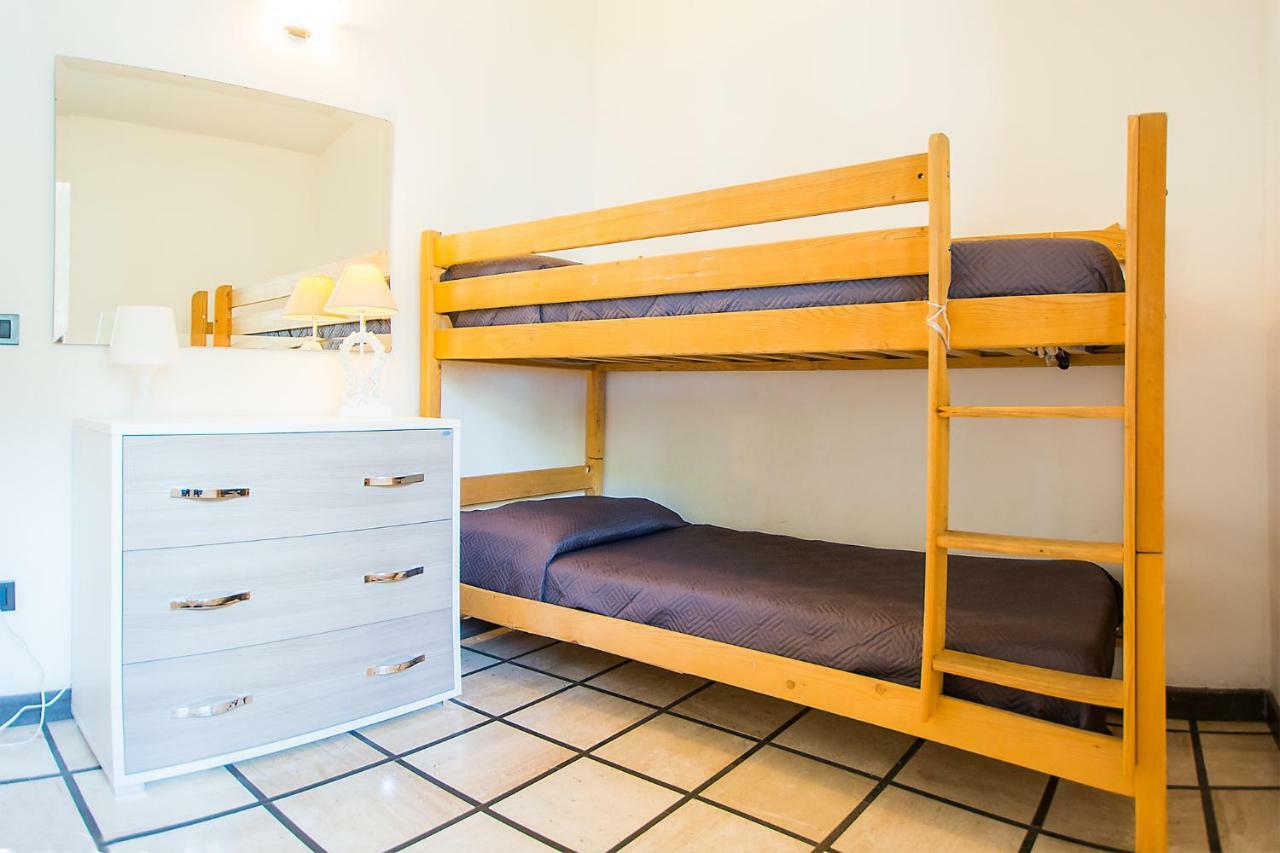 Casa Vacanze Rosa Maria 오로세 외부 사진