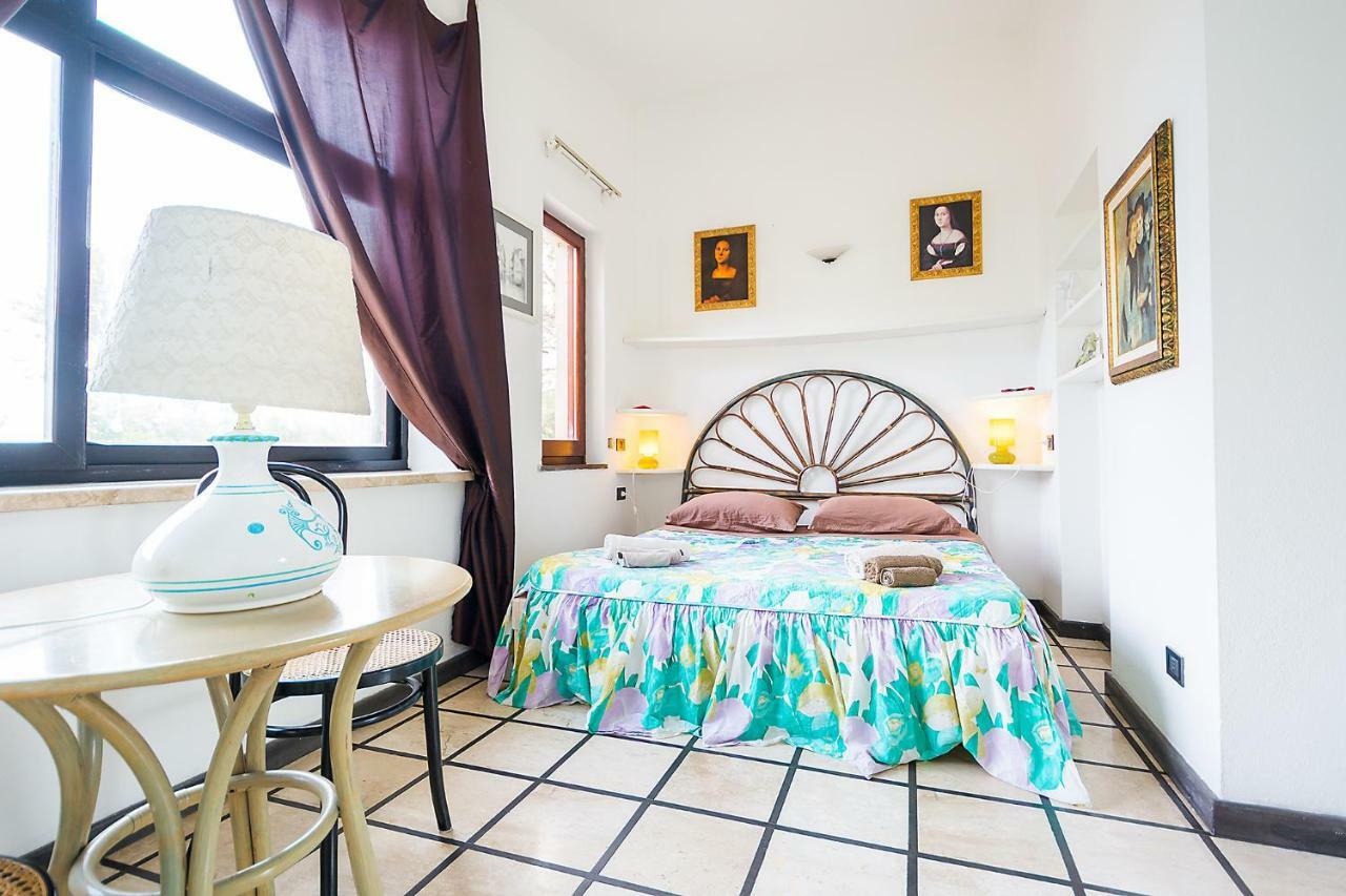 Casa Vacanze Rosa Maria 오로세 외부 사진